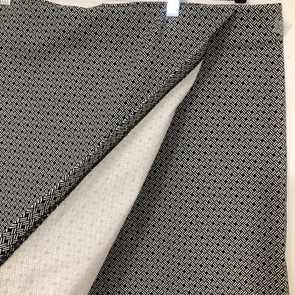 NWT Est 1946 24W Really Nice Black & White Skort!!
